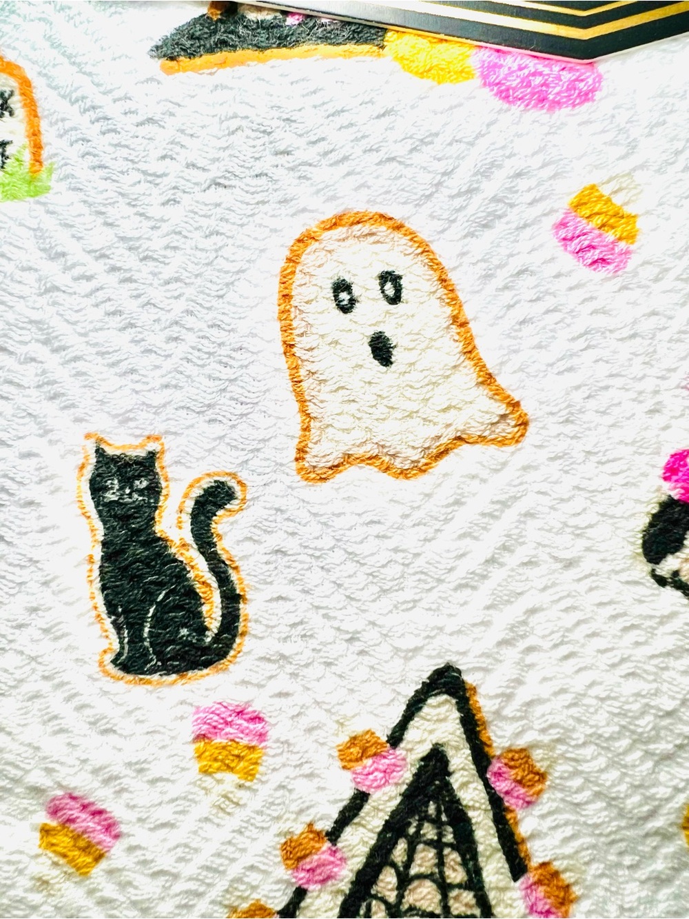 3 Halloween Gingerbread Cottage House Kitchen Towels Ghost Bat Cookies Candy - Picture 4 of 10